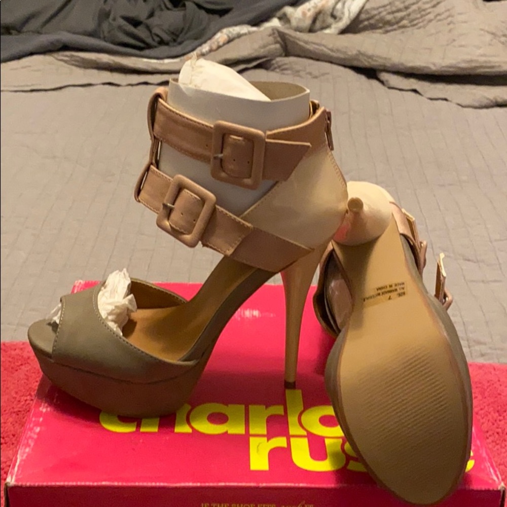 Multi-color Platform Heels - Picture 4 of 4